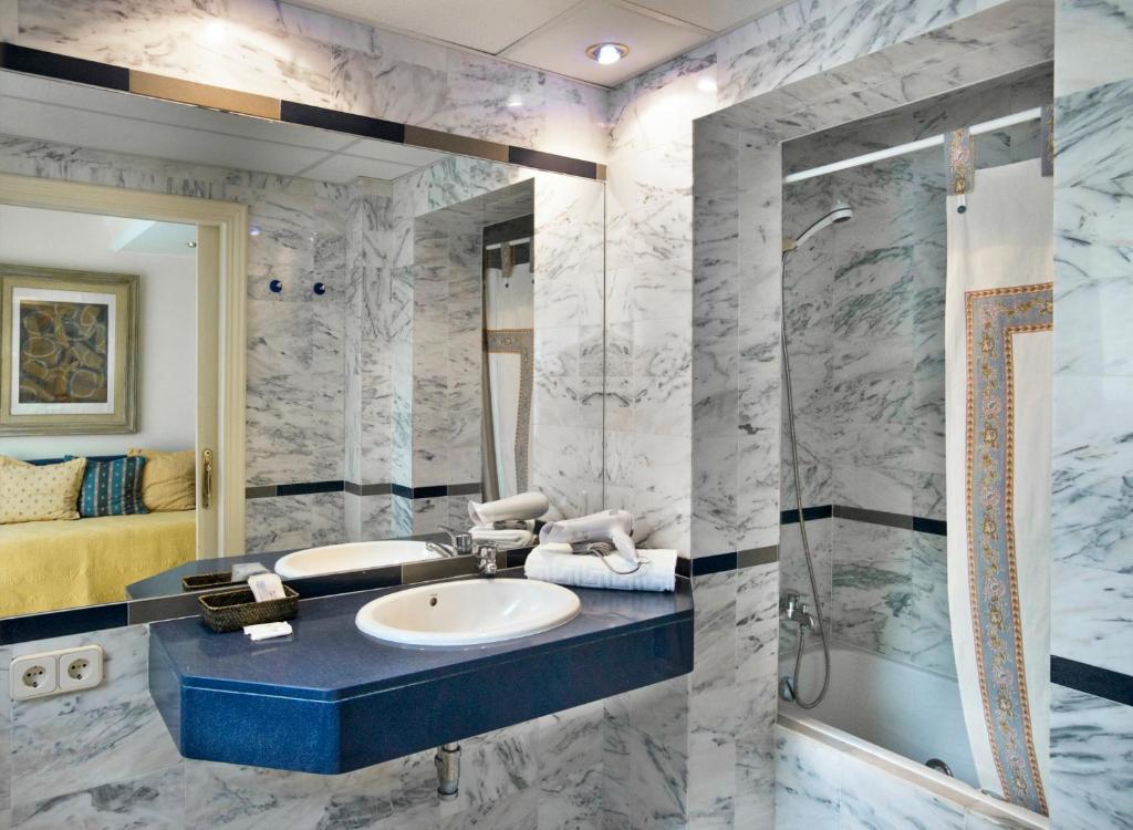 Hotel El Moli Sant Pere Pescador Phòng bức ảnh